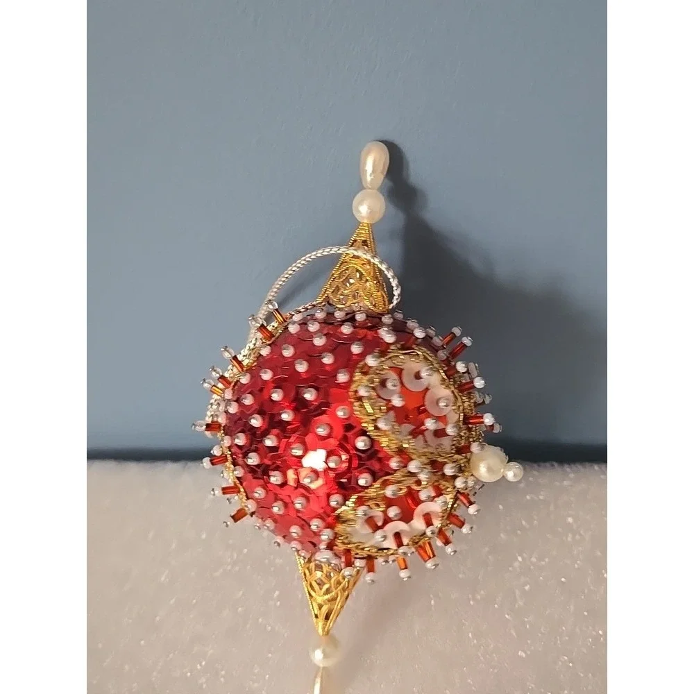 Vintage Handmade‎ Satin Christmas Ornament Push Pin Ball Beaded Beads Red Gold